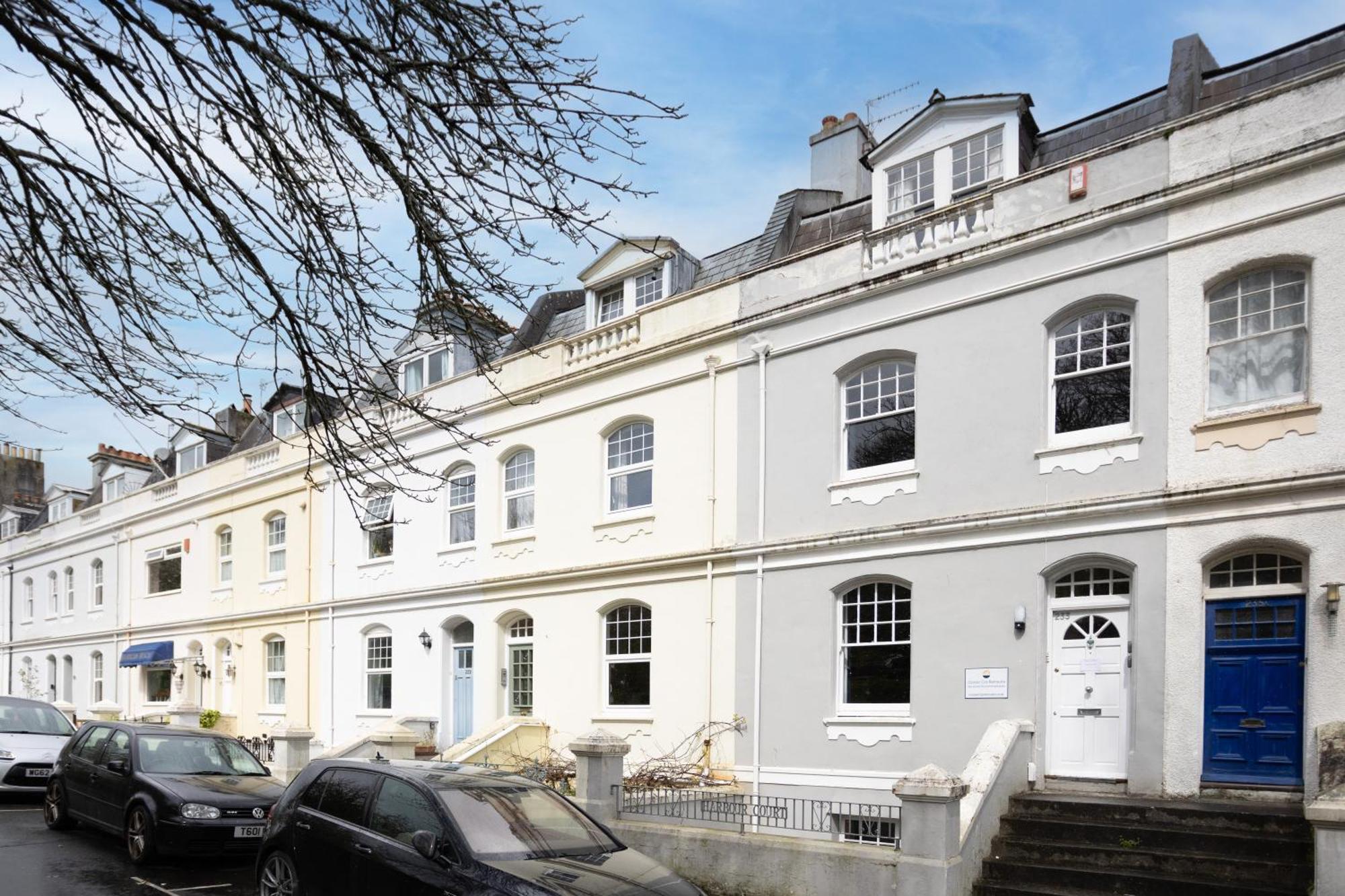 Harbour Court Plymouth - Free Parking - Tucked Away On The Barbican With Courtyard - By Ocean City Retreats Экстерьер фото